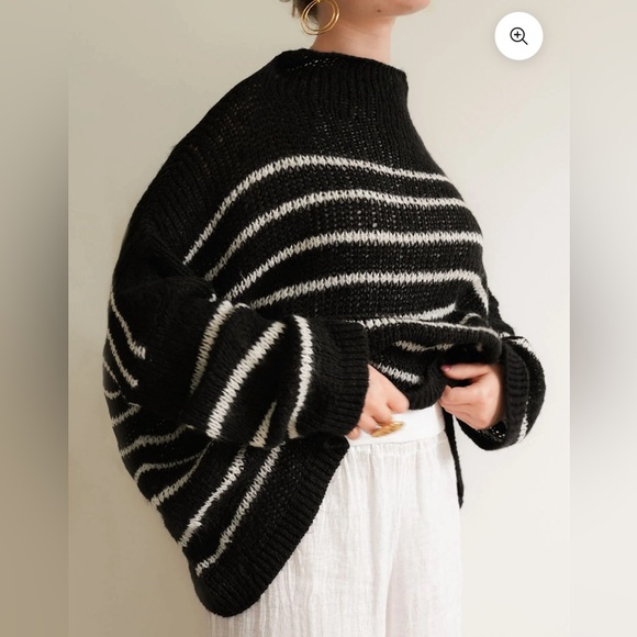 Debbie Katz nella mock neck striped midnight navy sweater NWT